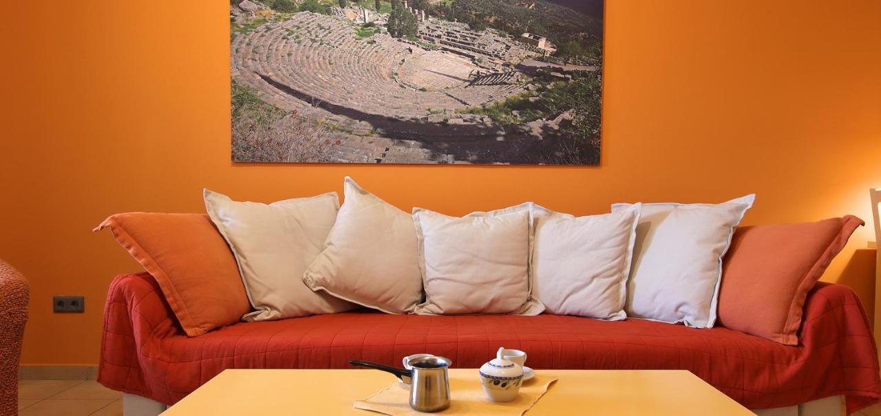Aparthotel Oasis By The Sea Chiliadou  Esterno foto
